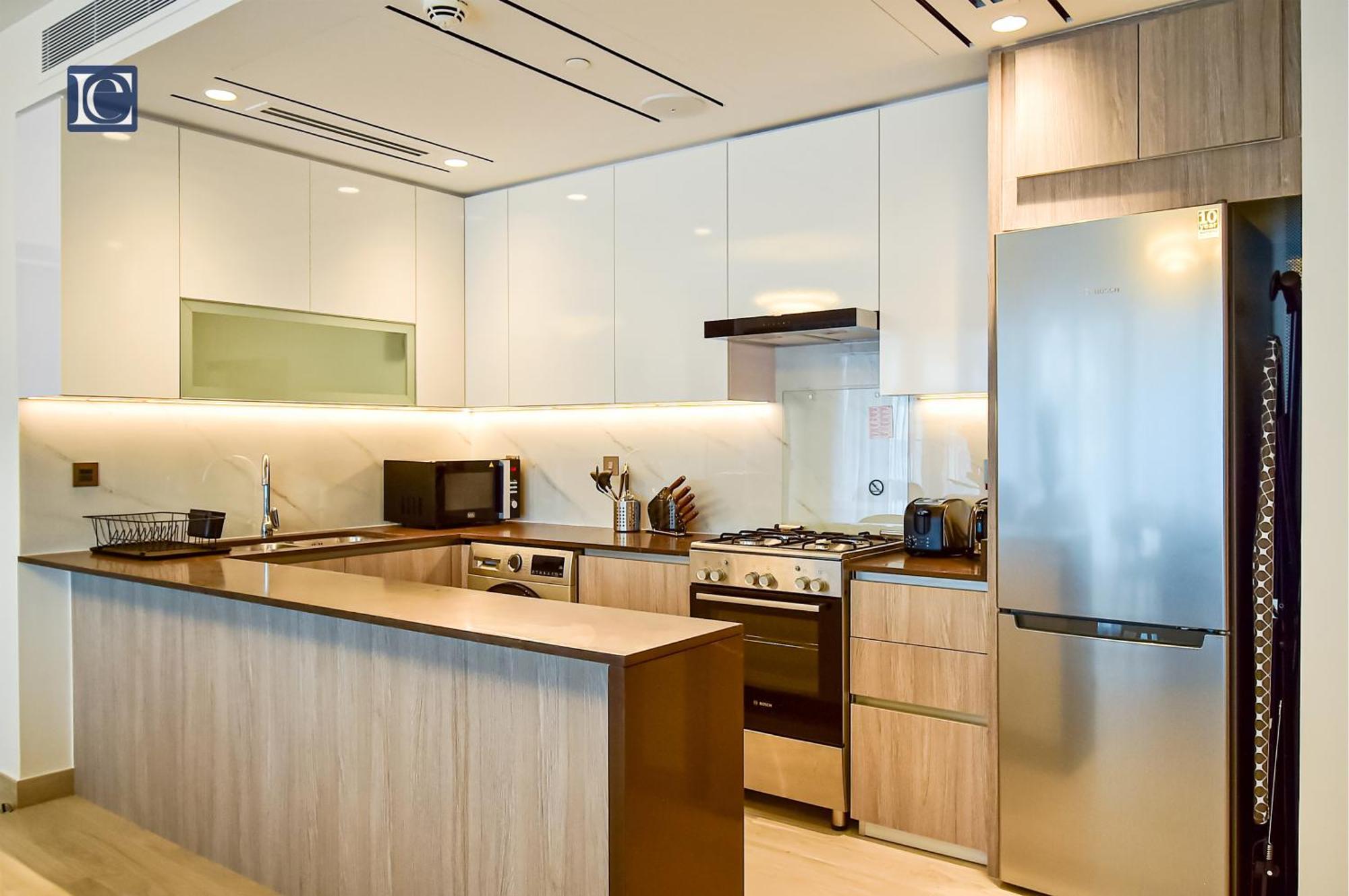 Luxury Escapes - Me Do Re Tower Jlt * دبي